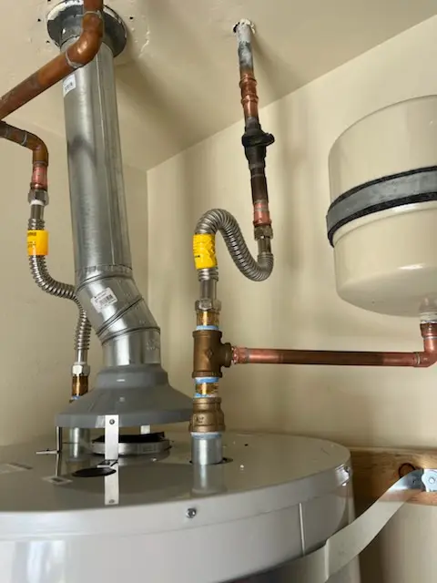 Water heater installation and plumbing repair in Del Mar Woods